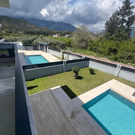 Artisthousekemer